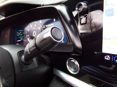 Used 2023 Chevrolet Corvette 3LT Z51 Convertible w/ Z51 Performance Package image 15