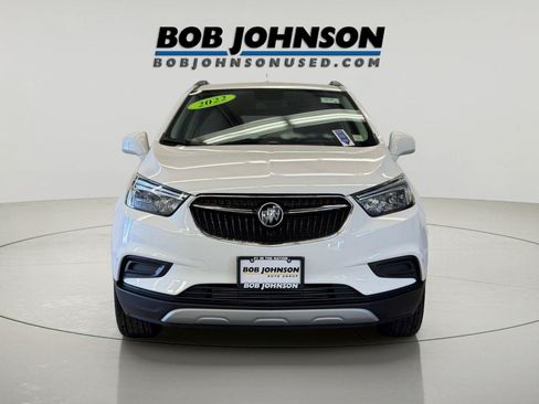 Used 2022 Buick Encore Preferred w/ Safety Package AWD/4WD image 4