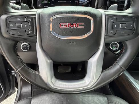 Used 2025 GMC Sierra 1500 SLT w/ SLT Convenience Package AWD/4WD image 23
