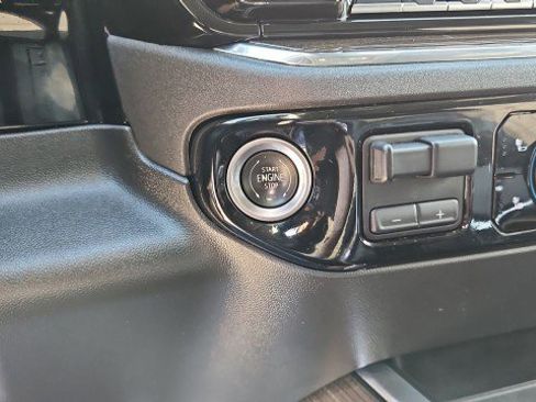 Used 2023 Chevrolet Silverado 1500 LT Trail Boss AWD/4WD image 16