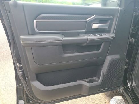 New 2025 RAM 2500 Lone Star AWD/4WD image 11