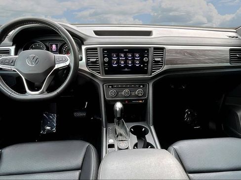 Used 2021 Volkswagen Atlas Cross Sport SE AWD/4WD image 9