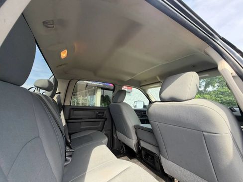 Used 2018 RAM 2500 Tradesman w/ Chrome Appearance Group AWD/4WD image 22