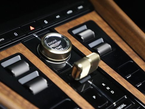 New 2026 Aston Martin DB12 Volante image 38