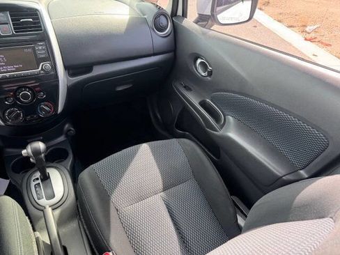 Used 2017 Nissan Versa Note SV FWD image 22