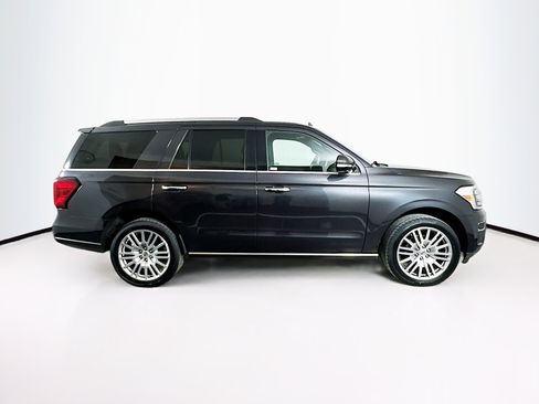 Used 2024 Ford Expedition Limited image 10