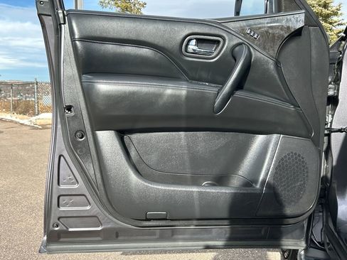 Used 2024 INFINITI QX80 Luxe image 30