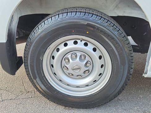Used 2020 Nissan NV 2500 S RWD image 7
