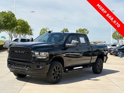 Used 2024 RAM 2500 Big Horn w/ Night Edition AWD/4WD image 3