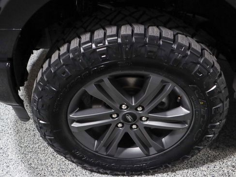 Used 2023 Ford F150 Lariat w/ Equipment Group 502A High image 12