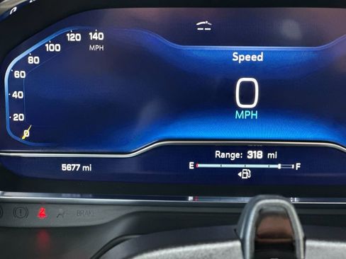 Used 2024 Chevrolet Tahoe Premier w/ Advanced Technology Package image 33