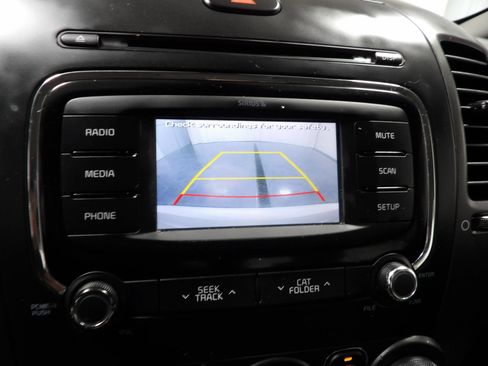 Used 2018 Kia Forte LX w/ LX Rear Camera Package FWD image 15