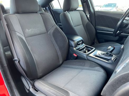 Used 2022 Dodge Charger SXT image 36