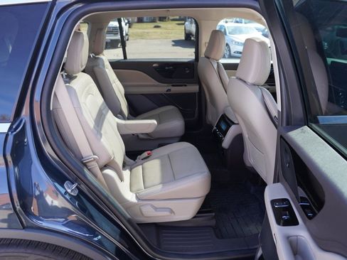 Used 2022 Lincoln Aviator Reserve w/ Equipment Group 201A image 20