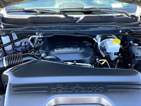 Certified 2026 RAM 2500 Big Horn AWD/4WD image 31