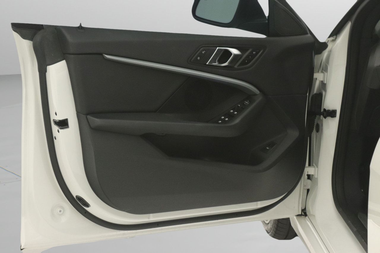 Used 2023 BMW 228i Gran Coupe w/ Convenience Package FWD image 17