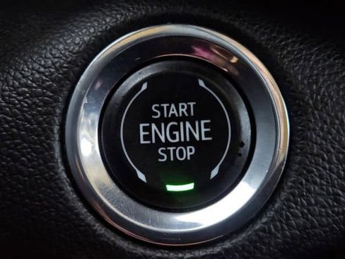 Used 2023 Buick Envision Essence image 20