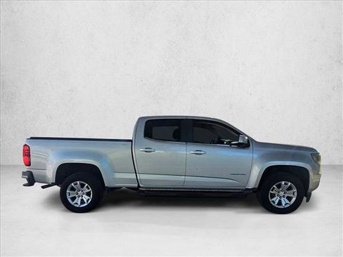 Used 2018 Chevrolet Colorado LT w/ LT Convenience Package RWD image 3