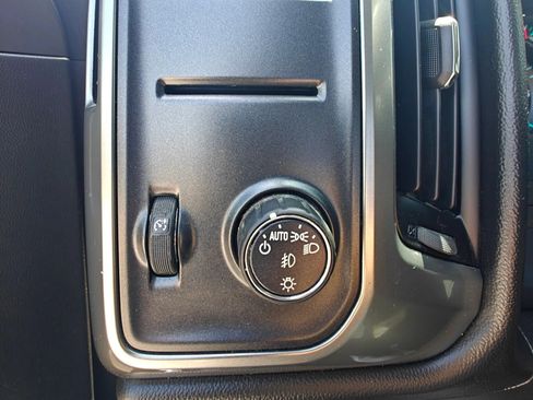 Used 2017 Chevrolet Silverado 1500 LT w/ All Star Edition RWD image 27