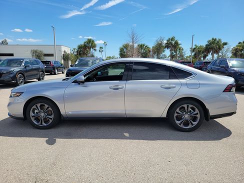 New 2025 Honda Accord EX-L image 4