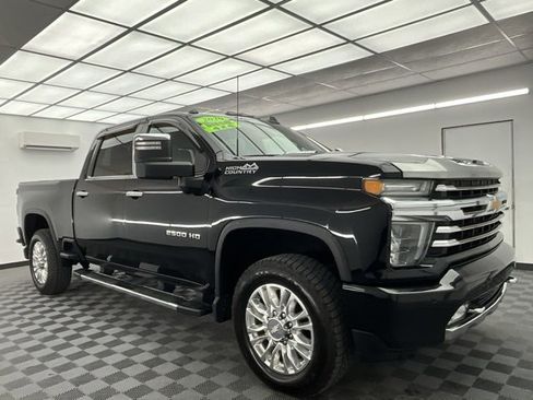 Used 2020 Chevrolet Silverado 2500 High Country w/ Z71 Off-Road Package image 3