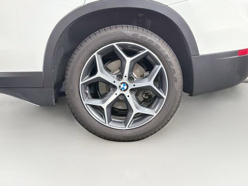 Used 2017 BMW X1 xDrive28i AWD/4WD image 31