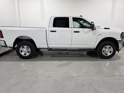 New 2026 RAM 3500 Tradesman AWD/4WD image 20