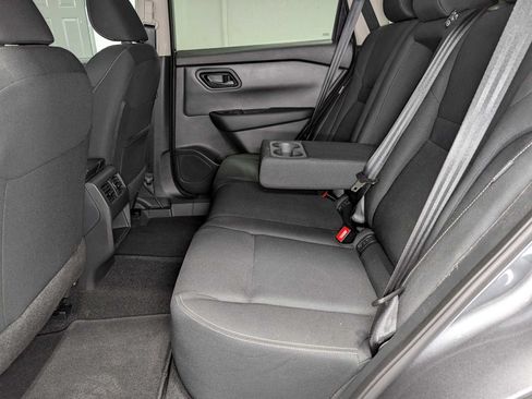 Used 2024 Nissan Rogue S AWD/4WD image 20