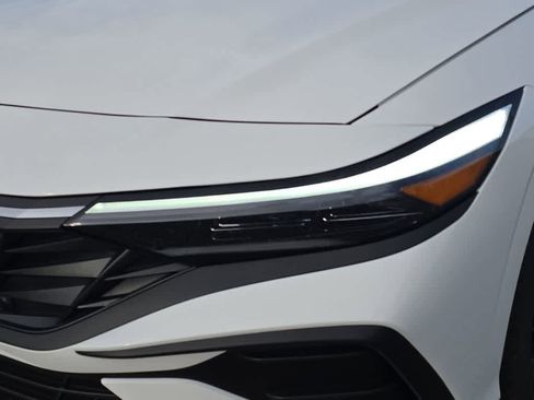 New 2026 Hyundai Elantra Sport image 10