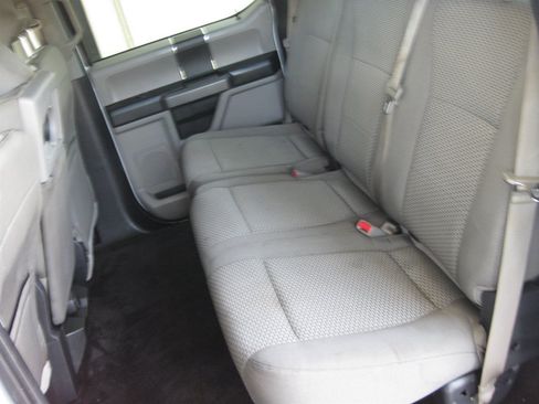 Used 2016 Ford F150 XLT RWD image 26