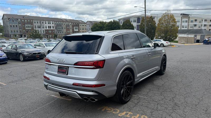 Used 2022 Audi SQ7 Premium Plus w/ SQ7 Executive Package AWD/4WD image 15