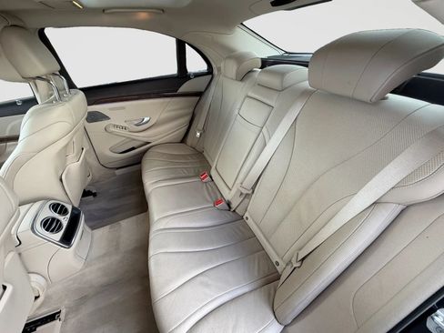 Used 2014 Mercedes-Benz S 550 Sedan image 13