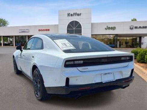 New 2026 Dodge Charger R/T AWD/4WD image 3