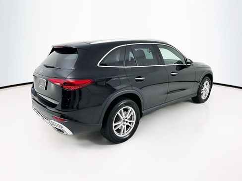 Used 2026 Mercedes-Benz GLC 300 image 8