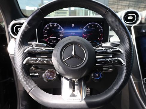 Used 2025 Mercedes-Benz GLC 43 AMG 4MATIC image 33