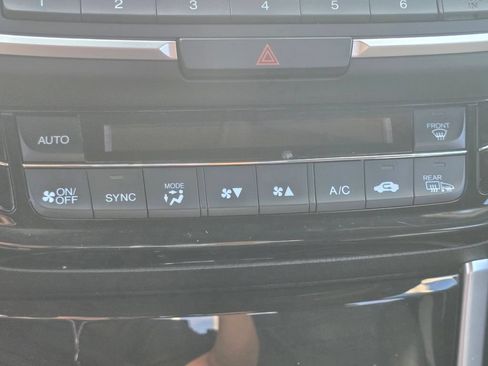 Used 2017 Honda Accord Hybrid Sedan image 32