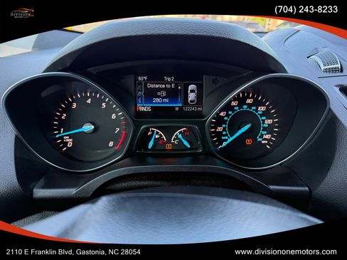 Used 2016 Ford Escape Titanium w/ Equipment Group 301A FWD image 7