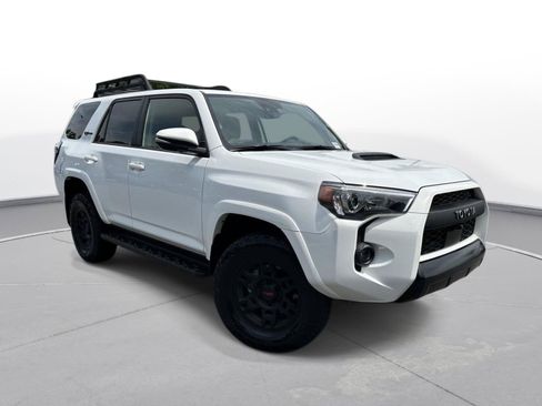 Used 2024 Toyota 4Runner TRD Pro AWD/4WD image 4