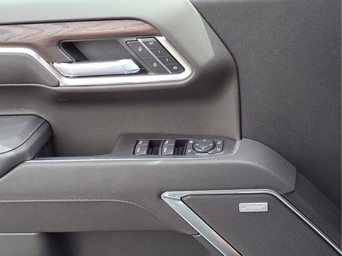 New 2026 GMC Sierra 1500 SLT w/ SLT Premium Plus Package AWD/4WD image 15