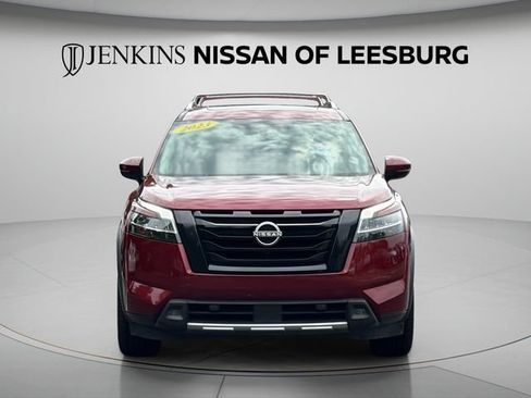 Certified 2023 Nissan Pathfinder SL w/ SL Premium Package FWD image 13