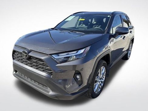 Used 2024 Toyota RAV4 XLE Premium image 3