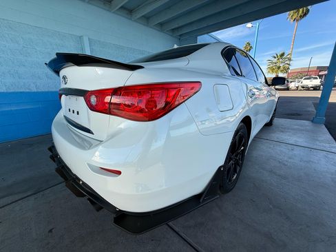 Used 2017 INFINITI Q50 Signature Edition AWD/4WD image 3