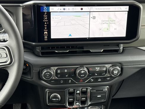 New 2026 Jeep Gladiator Mojave image 24