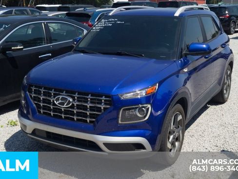 Used 2023 Hyundai Venue Limited FWD image 23