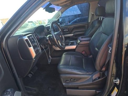 Used 2018 Chevrolet Silverado 1500 LTZ Z71 w/ LTZ Plus Package image 3