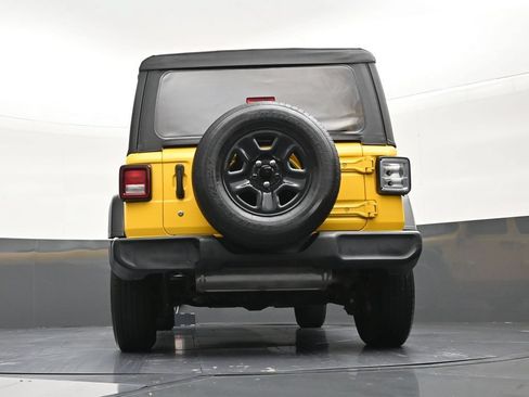 Used 2020 Jeep Wrangler Unlimited Sport AWD/4WD image 23