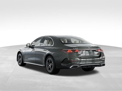 New 2026 Mercedes-Benz E 350 4MATIC Sedan image 30