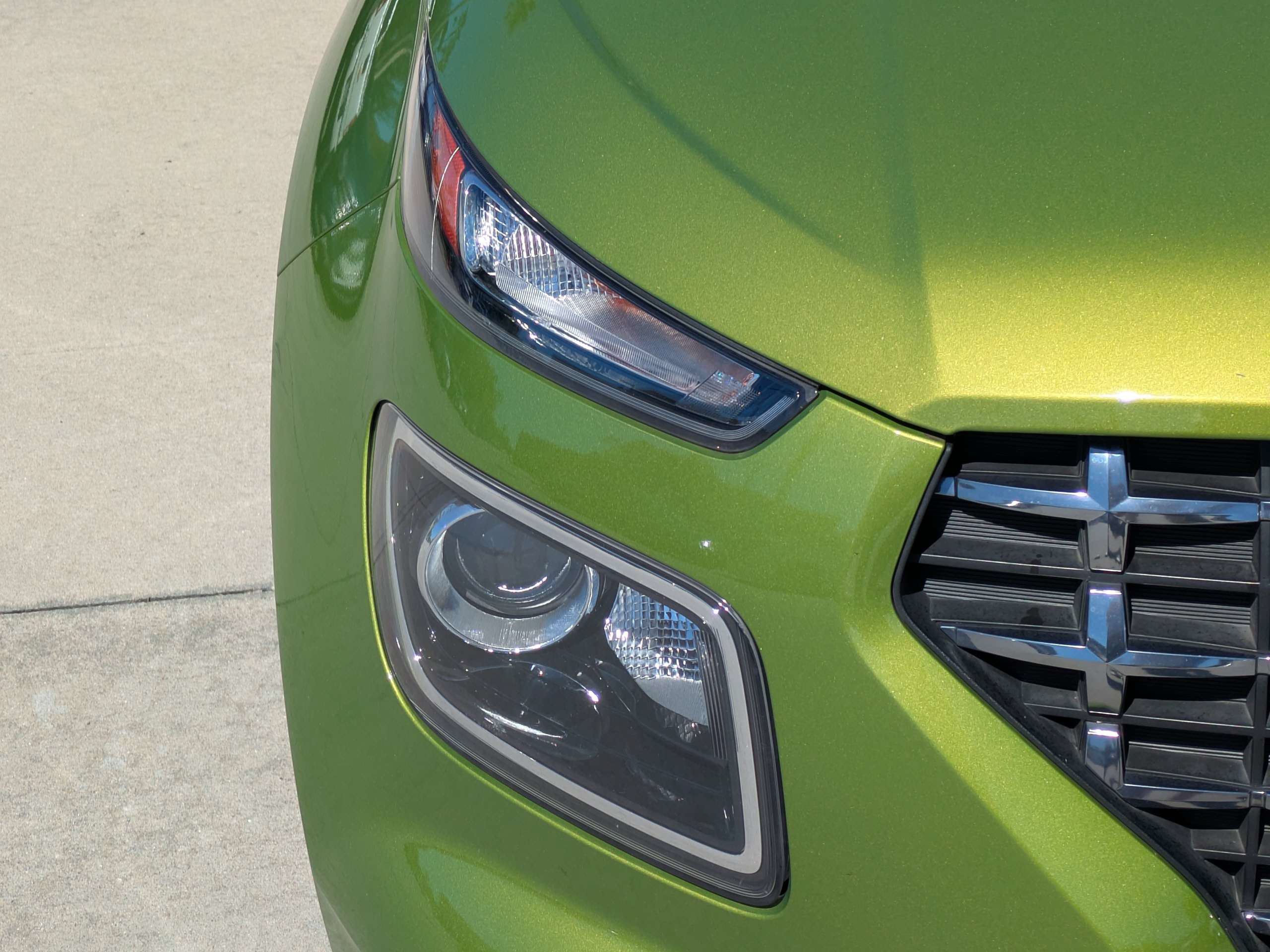 Certified 2024 Hyundai Venue SEL FWD image 7