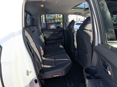 Used 2023 Honda Ridgeline RTL-E image 17