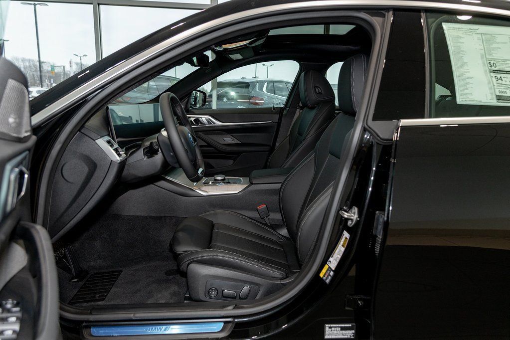 New 2026 BMW i4 xDrive40i w/ Premium Package AWD/4WD image 18